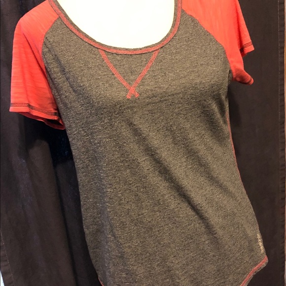 Reebok Tops | Tshirt Workout Top Sz M | Poshmark Reebok Tops | Athletic Tshirt | Poshmark
